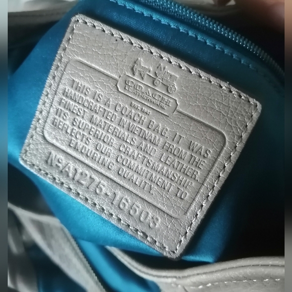 Coach purse - Picture 4 of 5